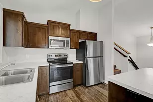 39844 Fawn Ave, North Branch, MN 55056 - Photo 9