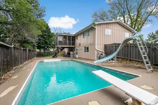 1933 Davis Ct, Shakopee, MN 55379 - Photo 55