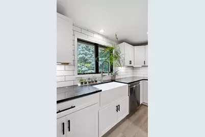 1933 Davis Court, Shakopee, MN 55379 - Photo 9