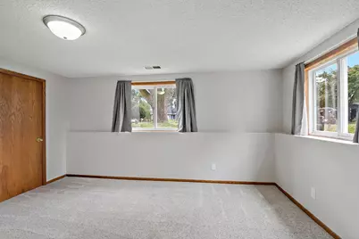 1933 Davis Court, Shakopee, MN 55379 - Photo 43