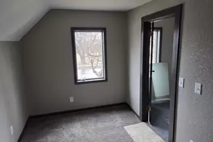 905 Pine St, Hastings, MN 55033 - Photo 11