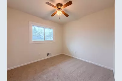 932 Jefferson Avenue, Saint Paul, MN 55102 - Photo 9