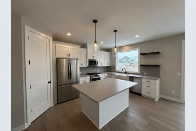 6546 108th Street S, Cottage Grove, MN 55016 - Photo 5