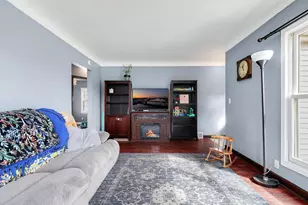 5301 Edgewood Ave N, Crystal, MN 55428 - Photo 5