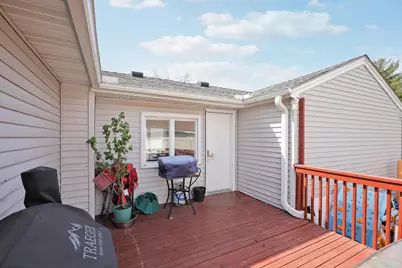 5301 Edgewood Avenue N, Crystal, MN 55428 - Photo 27