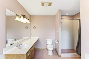 16048 Baywood Ln, Eden Prairie, MN 55346 - Photo 25