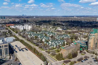 7631 Edinborough Way #5319, Edina, MN 55435 - Photo 39