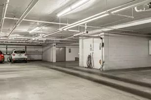 7631 Edinborough Way, Edina, MN 55435 - Photo 37