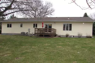 1550 Charles St, Fairmont, MN 56031 - Photo 29