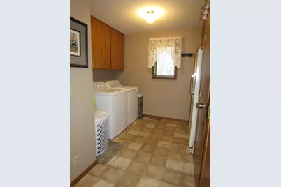 1550 Charles Street, Fairmont, MN 56031 - Photo 21