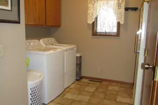 1550 Charles St, Fairmont, MN 56031 - Photo 21