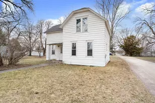 608 8th St SE, Waseca, MN 56093 - Photo 13