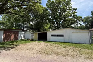 608 8th St SE, Waseca, MN 56093 - Photo 39