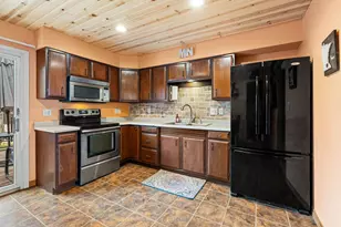 127 E McKinley St, Owatonna, MN 55060 - Photo 7