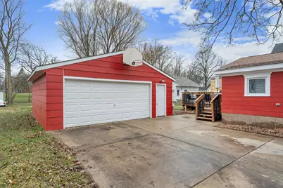 127 E McKinley Street, Owatonna, MN 55060 - Photo 3