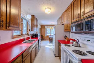 1804 Delton Ave NW, Bemidji, MN 56601 - Photo 3