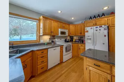 7901 White Oak Street NE, Bemidji, MN 56601 - Photo 9