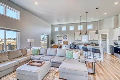 442 Hampton Drive W, Moorhead, MN 56560 - Photo 23