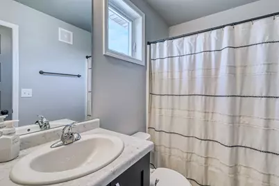 442 Hampton Drive W, Moorhead, MN 56560 - Photo 37