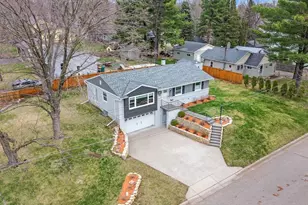 1220 Oak St W, Stillwater, MN 55082 - Photo 27