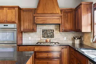 7791 Narcissus Ln N, Maple Grove, MN 55311 - Photo 13