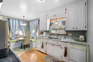 1629 Suburban Ave, Saint Paul, MN 55106 - Photo 9