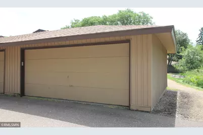 2543 Unity Avenue N, Golden Valley, MN 55422 - Photo 13