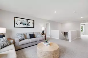 2083 Kestrel Dr, Shakopee, MN 55379 - Photo 17