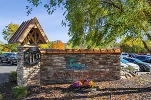 2083 Kestrel Dr, Shakopee, MN 55379 - Photo 33