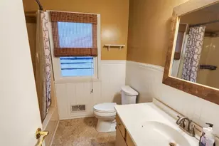 2346 Standridge Ave, Maplewood, MN 55109 - Photo 7