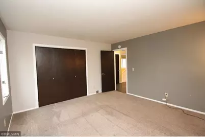 5352 W Hidden Valley Drive, Savage, MN 55378 - Photo 9