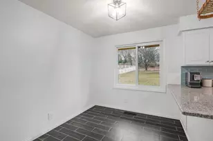 9240 Chesshire Ln N, Maple Grove, MN 55369 - Photo 11