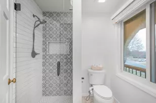 9240 Chesshire Ln N, Maple Grove, MN 55369 - Photo 19