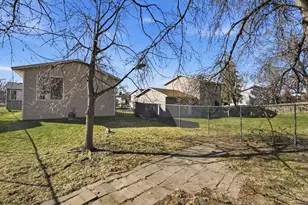 8942 Vinewood Ln N, Maple Grove, MN 55369 - Photo 27
