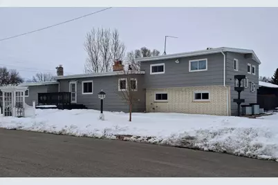 403 3rd Avenue NW, Dilworth, MN 56529 - Photo 1