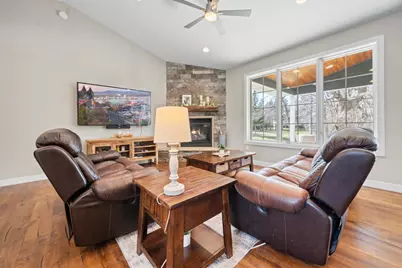 5201 Colonial Court NE, Alexandria, MN 56308 - Photo 27