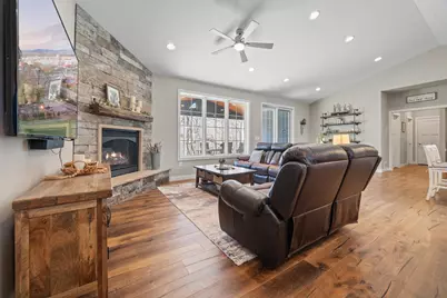 5201 Colonial Court NE, Alexandria, MN 56308 - Photo 21