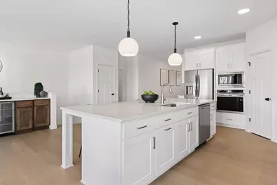 18543 Ifton Way, Lakeville, MN 55044 - Photo 11