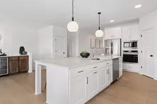 18537 Ifton Wy, Lakeville, MN 55044 - Photo 11