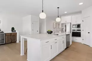 18537 Ifton Wy, Lakeville, MN 55044 - Photo 11