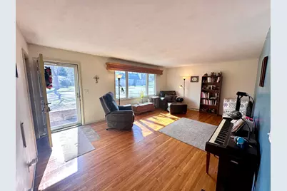 306 N Elm Street, Marshall, MN 56258 - Photo 3