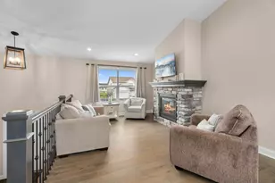 1581 Philipp Way, Shakopee, MN 55379 - Photo 17