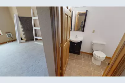 539 Pacific Avenue SW #201, Willmar, MN 56201 - Photo 3