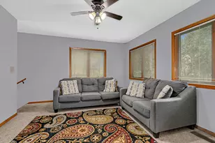 1115 Litchfield Ave SW, Willmar, MN 56201 - Photo 3