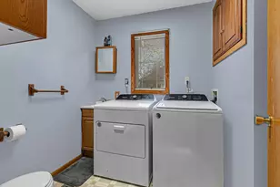 1115 Litchfield Ave SW, Willmar, MN 56201 - Photo 15