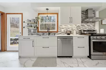 6777 Lamar Avenue S, Cottage Grove, MN 55016 - Photo 11