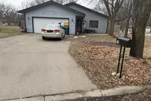 319 Peifer Dr, Litchfield, MN 55355 - Photo 1