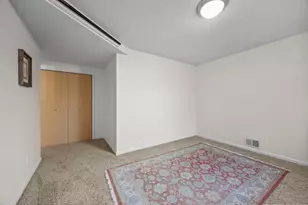 9820 Deerbrook Dr, Chanhassen, MN 55317 - Photo 37