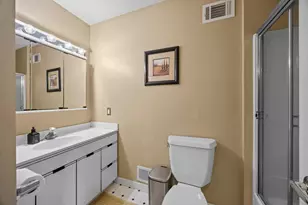 9820 Deerbrook Dr, Chanhassen, MN 55317 - Photo 33