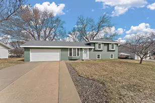 2741 121st Ave NW, Coon Rapids, MN 55433 - Photo 3